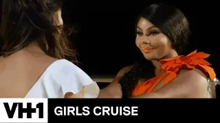 Tiffany Pops the Question to Lil' Kim | Girls Cruise