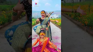 Aai Ambe Jagdambe !! #maratha #marathimulgi #dancevideo #marathitadka #youtubeviralshorts #nachore