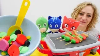 Grillparty für die Pyjamahelden und die Ninja Turtles - Spielzeugvideo für Kinder