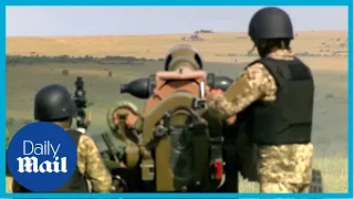 Ukraine soldiers train with rocket launchers in UK