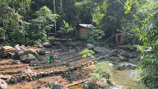 Leben im Wald: Gartenarbeit, Samen säen, Gemüse anbauen, organischen Dünger herstellen