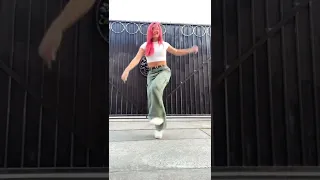 @laurencorazza shuffle combo to “Goodies” by Ciara (Dillon Francis Remix) #shuffledance