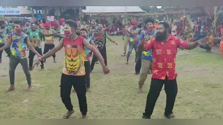 Paitim Garamut - Fathers and sons dance