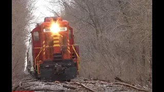Wobbly train on Crazy bad track ND&W Railroad