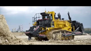 Dostawa Spycharki Komatsu D375A-8 do CRH Ożarów w Polsce