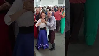 Adorei passar esta tarde com vocêis amigos  bom de mais!!💃🕺💃💃💃💃💃👏👏👏🤝