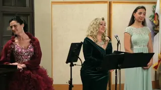 Silent Night by the 3 Soprano's in Bulgarian, Ukranian, Romanian and English