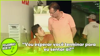 “ESSA MESA É MINHA!”