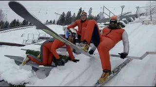 Her går det galt i hoppbakken under Senkveld-konkurranse