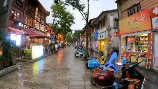 ASMR | Walking in the Rain China Kunming famous old street | Binaural City Sounds【4K】 | WalkTube 4K