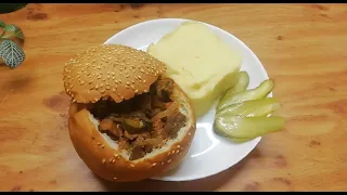 Просто о вкусном/Невероятно вкусный ГУЛЯШ В БУЛКЕ