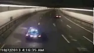 Shocking video captures near miss in Boston tunnel