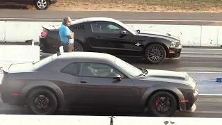 Dodge Demon vs Shelby GT500 - drag race