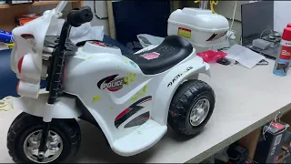Ремонт детского мотоцикла на аккумуляторе (электромобиля)