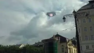 ufo filmed over bratislava/slovakia