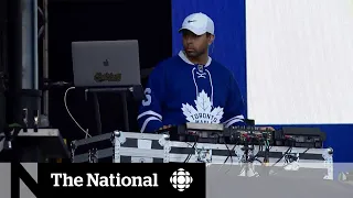 Hockey night at the drive-in: Cheering on the Leafs during a pandemic