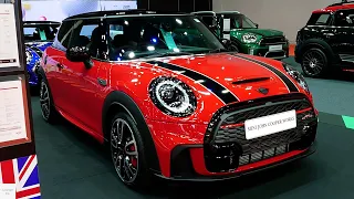 2023 MINI Cooper S JCW Hatch 3 door / In-Depth Walkaround Exterior & Interior