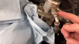 How to remove high pressure fuel line from Ford Focus ST