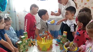 С днём рождения Мистер  Саид🥳🎁