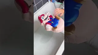 Luigi bath bomb 😱