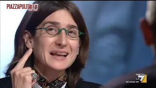 L'intervista di Corrado Formigli alla scrittrice e matematica Chiara Valwerio