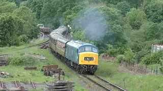 D182 accelerating away from Bewdley 17 05 2024