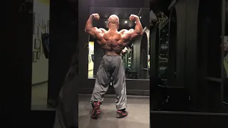 Shaun Clarida 212lbs Pro - Posing 🔥