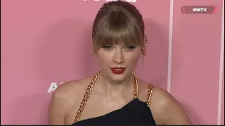 Taylor Swift arrives at 2019 Billboard Women In Music