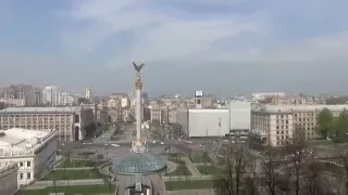 Київ, Майдан Незалежності. Квітень 2016.