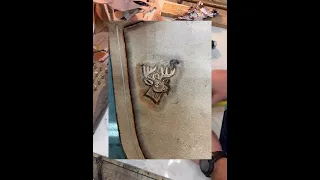 Crafting a Custom Leather Sheath, All By Hand.