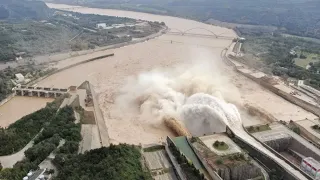 Flooding Henan, Shanxi  China 16 Oct 2021