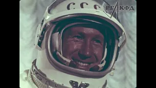 Беляев и Леонов на корабле "Восход-2" (из фильма "Человек вышел в космос", 1965 г.)