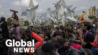 Thailand protests: Thousands gather in Bangkok to rally against government