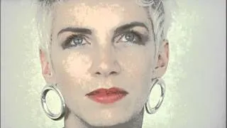 Annie Lennox Interview (1987)