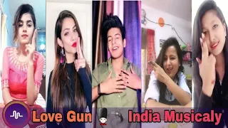 Oruadaar Love 🌟 Priya Prakash 2nd Varrier Video 🌟India Musically Compilation🌟