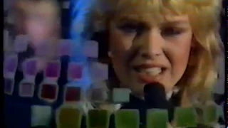 Kim Wilde 1981  Kids in America @ Disco 81