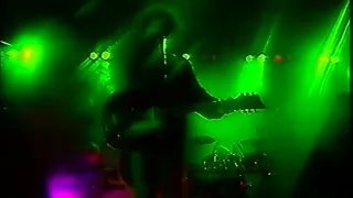 The Cure - Fascination Street (Live 1990)