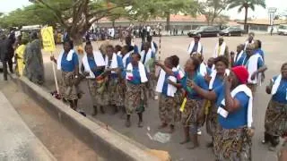 Camerun - Mattarella visita il Centro Orientamento Educativo di Mbalmayo (19.03.16)