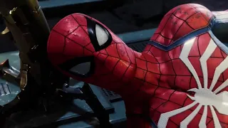 Битва Человека-Паука против Зловещей Шестёрки из игры Marvel's Spider-Man на Playstation 4.