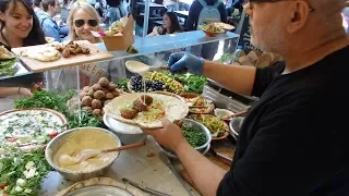 FALAFEL SANDWICH WRAPS - Delicious Middle Eastern Vegetarian Street Food In London.