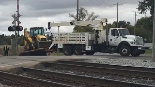 NS maintenance crew action!