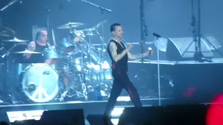 Depeche Mode - Never Let Me Down Again (Live At Birmingham Barclaycard Arena 19/11/2017)