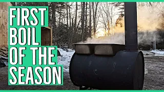 First Time Making Maple Syrup on the Homestead using 55 Gallon Drum Evaporator