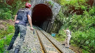 VOLTAMOS NA LENDA DO TÚNEL DO TREM ASSOMBRADO DE DIA !