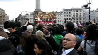 T-mobile sing-along Trafalgar Square #4