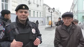 Премьера оперетты на задворках театра в центре Москвы. Участвует вся труппа. Часть 1