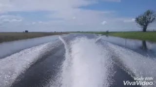 Деревянная лодка с водомётом(смотреть до конца)