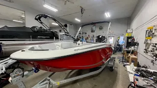 #Bayliner Element M15, closer look at the new boat #LilYachtyII