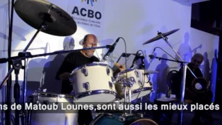 Inroyable jeu de batterie de Arezki Baroudi lors de l' hommage matoub à Nogent Sur Oise