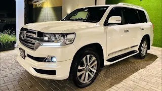 2024 Toyota Land Cruiser V8